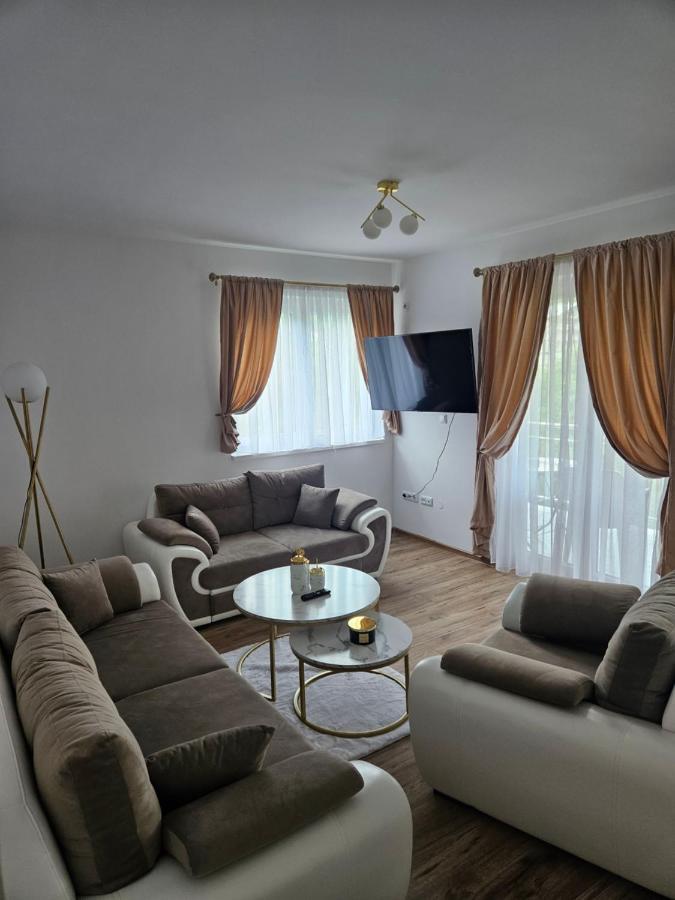 Ferienwohnung Golden Sky Cazin Exterior foto