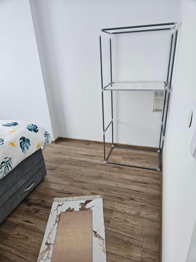Ferienwohnung Golden Sky Cazin Exterior foto